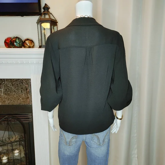 Luxe Apothetique Cross front V-Neck Blouse, Black L - Picture 5 of 8